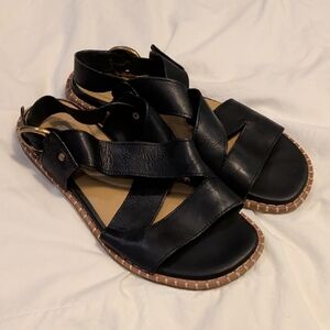 Sofft Black Leather Strappy Sandals